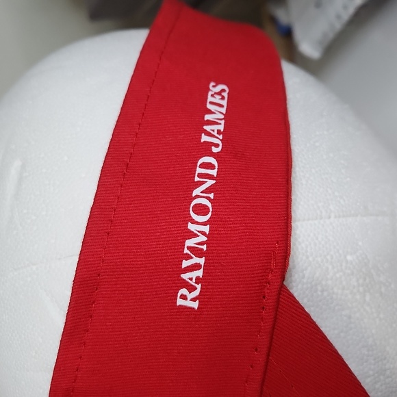 💖💖💖NFL Tampa Bay Bucs Red visor Raymond James - Picture 6 of 10